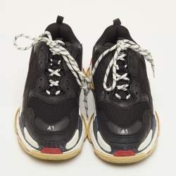 مملوكة مسبقًا Balenciaga Triple S Size 41 Black Faux Leather and Mesh Lace Up Sneakers