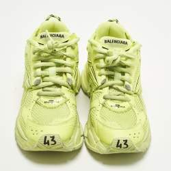 مملوكة مسبقًا Balenciaga Runner Size 43 Neon Green Faux Leather and Mesh Lace Up Sneakers