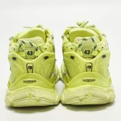 مملوكة مسبقًا Balenciaga Runner Size 43 Neon Green Faux Leather and Mesh Lace Up Sneakers