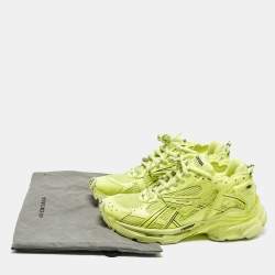 مملوكة مسبقًا Balenciaga Runner Size 43 Neon Green Faux Leather and Mesh Lace Up Sneakers