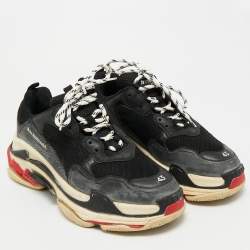 مملوكة مسبقًا Balenciaga Triple S Size 43 Black Faux Leather and Mesh Lace Up Sneakers