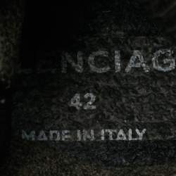 Pre Owned حذاء رياضي بالنسياجا سنيكرز قماش تريكو أسود برباط عالي مقاس 38