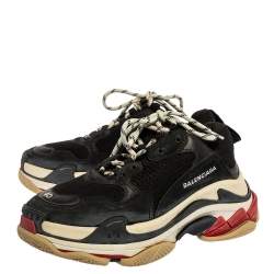 Pre Owned حذاء رياضي بالنسياغا تريبل S جلد وشبك أسود مقاس 40