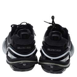 Pre Owned حذاء رياضي بالنسياغا تايركس 2020  جلد أسود / رصاصي مقاس 42