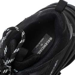 Pre Owned حذاء رياضي بالنسياغا أربطة تراك شبك/ جلد أسود مقاس 45