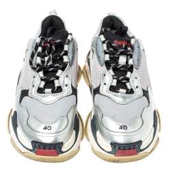 Pre Owned حذاء رياضي بالنسياغا تريبل أس نعل سميك جلد وشبك فضي مقاس 40