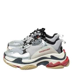 Pre Owned حذاء رياضي بالنسياغا تريبل أس نعل سميك جلد وشبك فضي مقاس 40