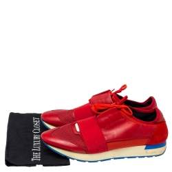 مملوكة مسبقًا Balenciaga Red Mesh, Leather And Suede Race Runners Low Top Sneakers Size 45
