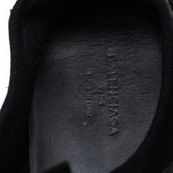 Pre Owned Balenciaga Black Suede And Leather Race Runner Sneakers Size 43