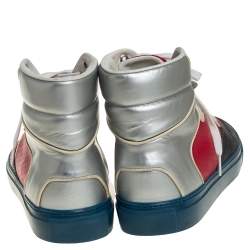 مملوكة مسبقًا حذاء رياضي بالنسياغا مرتفع من أعلى مطاط وجلد متعدد الألوان مقاس 42