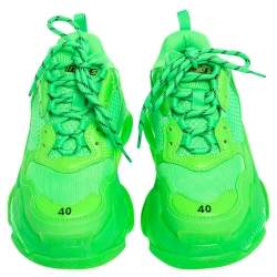 Pre Owned حذاء رياضي بالنسياغا تريبل إس شبك وجلد أخضر فاقع مقاس 40