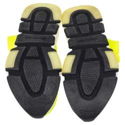 Pre Owned حذاء رياضي بالنسياغا سليب أون سبيد ترينر قماش تريكو أخضر نيون مقاس 43