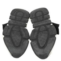 Pre Owned حذاء رياضي بالنسياغا سبيد قماش تريكو أسود عنق مرتفع مقاس 41