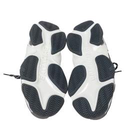 مملوكة مسبقًا Balenciaga Grey Mesh and Leather Triple S Sneakers Size 41