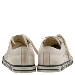 مملوكة مسبقًا حذاء رياضي بالنسياغا منخفض أعلى ممزق ماتش كانفاس أبيض مقاس 36