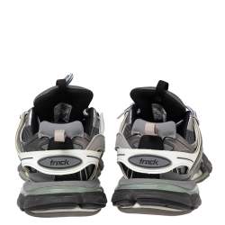 Pre Owned حذاء رياضي بالنسياغا تراك قماش وجلد رصاصي/أسود مقاس 43