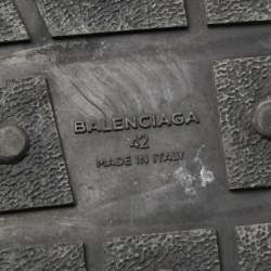 مملوكة مسبقًا حذاء رياضي بالنسياغا ريس رانر قماش تريكو وجلد متعدد الألوان عنق منخفض مقاس 42 