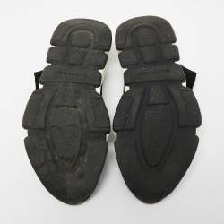 Pre Owned حذاء رياضي بالنسياغا سبيد قماش تريكو أسود عنق مرتفع مقاس 42