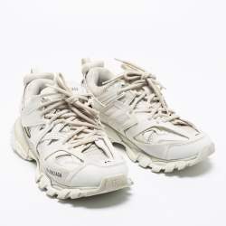 مملوكة مسبقًا Balenciaga White Mesh And Synthetic Leather Track 2 Lace Up Sneakers Size 42