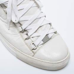 Pre Owned حذاء رياضي بالنسياغا أرينا جلد أبيض مجعد عنق طويل مقاس 41