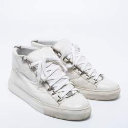 Pre Owned حذاء رياضي بالنسياغا أرينا جلد أبيض مجعد عنق طويل مقاس 41