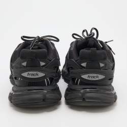 Pre Owned حذاء رياضي بالنسياغا تراك شبك وجلد صناعي أسود بعنق منخفض مقاس 42