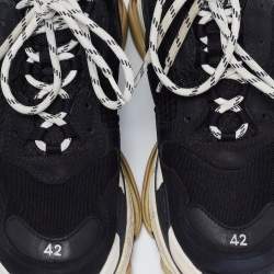 مملوكة مسبقًا حذاء رياضي بالنسياغا تريبل أس شبك وجلد أسود مقاس 42