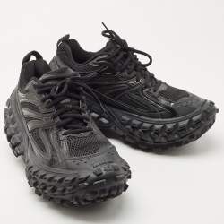 Pre Owned Balenciaga Black Leather and Mesh Defender Sneakers Size 42