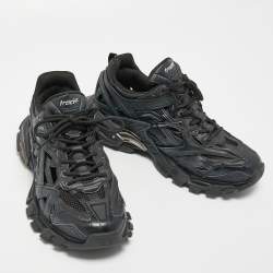 مملوكة مسبقًا Balenciaga Black Leather and Mesh Track 2 Sneakers Size 44