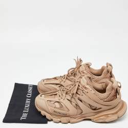 Pre Owned حذاء رياضي بالنسياغا شبكة وجلد أبيض مقاس 40