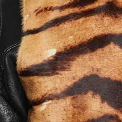 مملوكة مسبقًا Balmain Black Animal Print Leather Tiger Embellished Bomber Jacket L