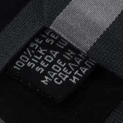 مملوكة مسبقًا ربطة عنق بوس باي هوغو بوس حرير مخطط مائل رمادي داكن