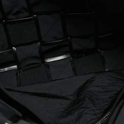 Pre Owned Bottega Veneta Black Maxi Intrecciato Leather Cassette Shoulder Bag