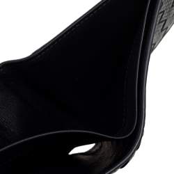 Pre Owned Bottega Veneta Black/Grey Intrecciato Leather Bifold Compact Wallet