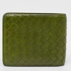 Bottega Veneta Light Green Intrecciato Leather Bifold Wallet