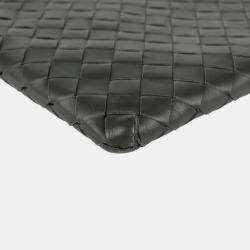 Bottega Veneta  Intrecciato Leather Half Zipper Pouch