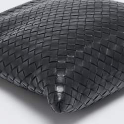 Pre Owned Bottega Veneta Black Intrecciato Leather Zip Flat Messenger Bag