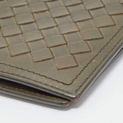 Pre Owned Bottega Veneta Olive Green Intrecciato Leather Bifold Wallet