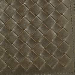 Pre Owned Bottega Veneta Olive Green Intrecciato Leather Bifold Wallet