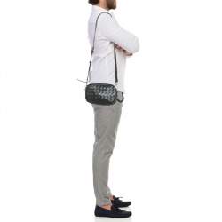 Pre Owned حقيبة كاميرا بوتيغا فينيتا جلد إنتريشياتو سوداء كروس بودي