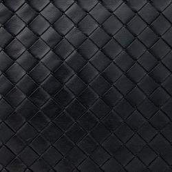 Pre Owned Bottega Veneta Black Leather mesh clutch