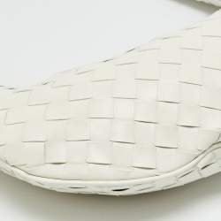 مملوكة مسبقًا Bottega Veneta Buddy Off White Intrecciation Leather Crossbody Bag