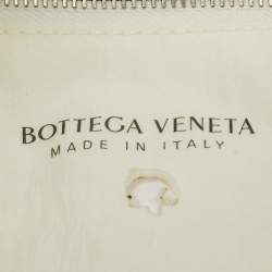 مملوكة مسبقًا Bottega Veneta Buddy Off White Intrecciation Leather Crossbody Bag