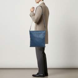 Pre Owned حقيبة ماسنجر بوتيغا فينيتا جلد انتريشياتو أزرق/أسود