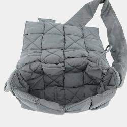 مملوكة مسبقًا Bottega Veneta Padded Tech Cassette Shoulder Bag Gray Nylon