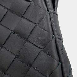 Pre Owned Bottega Veneta Intrecciato Cassette Cross Body Bag Black Calf Leather Size Mini