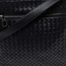 Pre Owned Bottega Veneta Black Intrecciato Leather Pocket Zip Messenger Bag