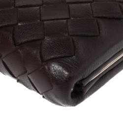 مملوكة مسبقًا Bottega Veneta Brown Intrecciato Leather Frame Coin Purse
