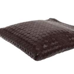 Pre Owned Bottega Veneta Burgundy Intrecciato Leather Messenger Bag