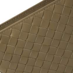 Pre Owned Bottega Veneta Beige Intrecciato Leather Bifold Wallet